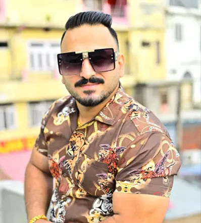 Raghav Popli — Founder, Stone Mart