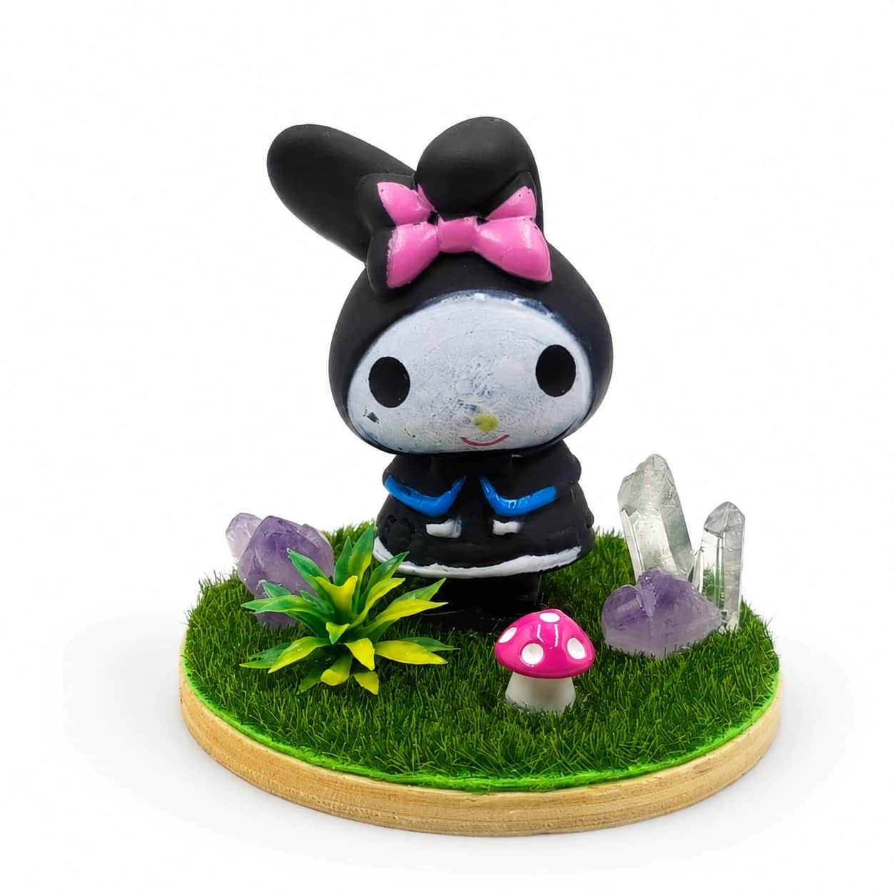 Amethyst & Clear Quartz Decorative Rabbit Garden Showpiece 2