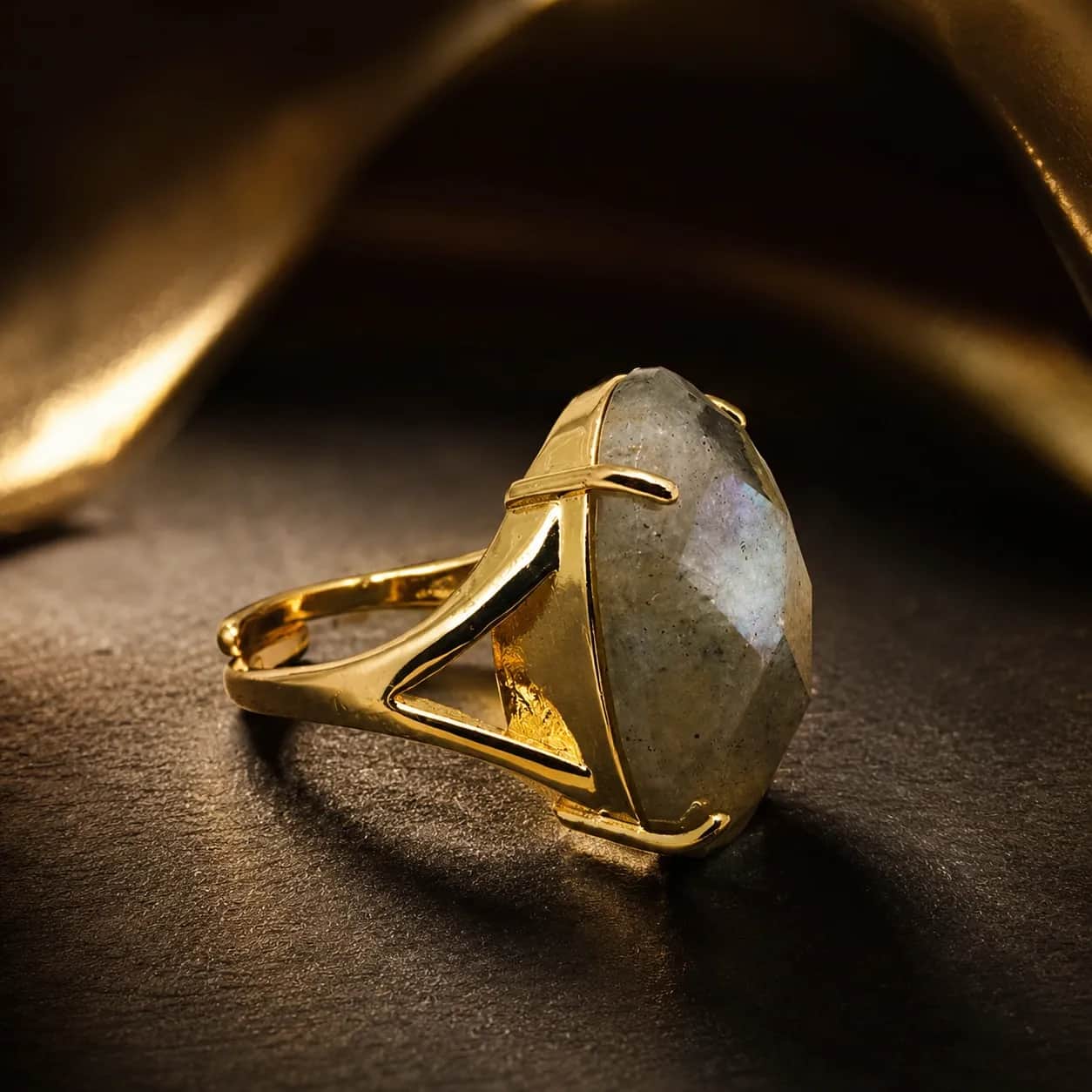 Luxury Adjustable Labradorite Statement Ring in Pure Copper Band 1