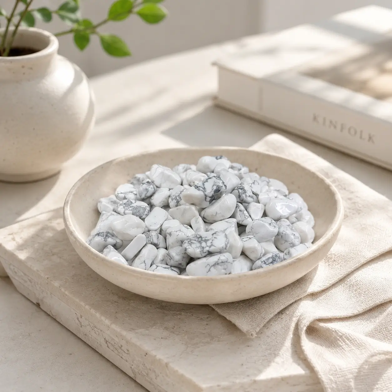 Natural Howlite Polished Tumbled Stones | White Grey Veined Healing Gemstone Chips 1