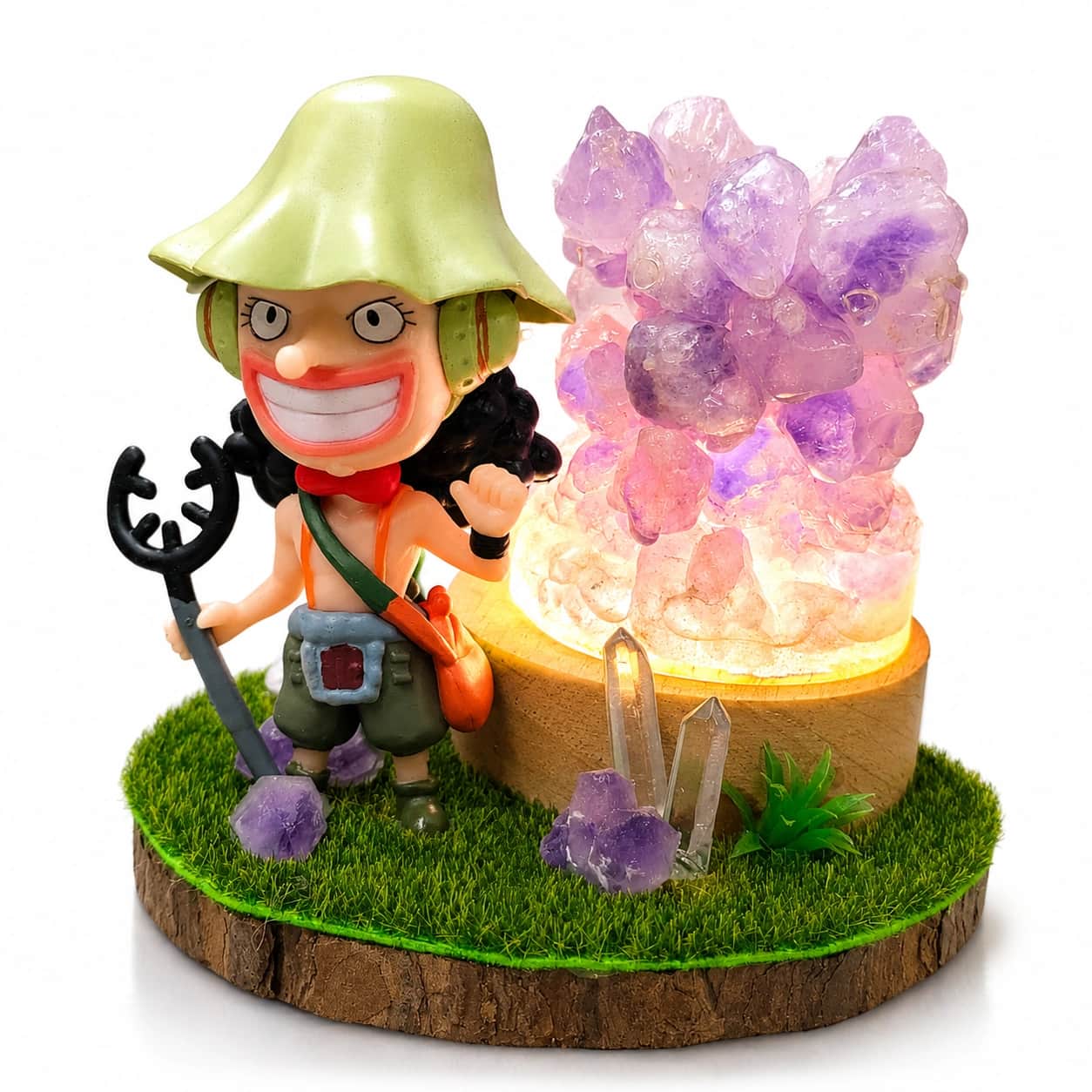 Crystal Adventurer LED Decorative Lamp, Anime-Style Figurine with a Natural Amethyst & Clear Quartz Cluster on Grass Base (10.7 cm) 1